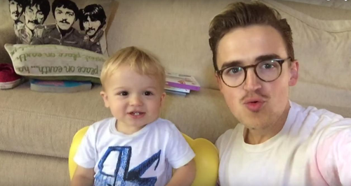 Tom Fletcher And Buzz Covering Justin Bieber
