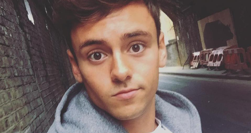 Tom Daley Street Selfie